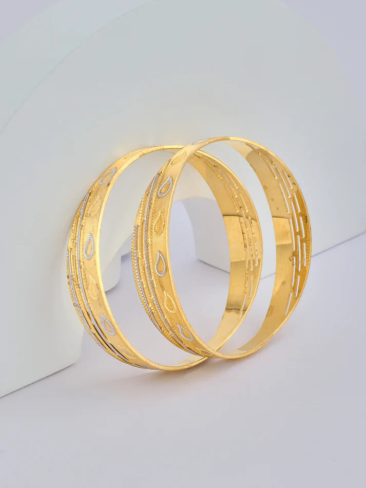 GOLDEN WHISPER