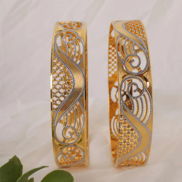 NEW GOLDEN LATTICE GRACE